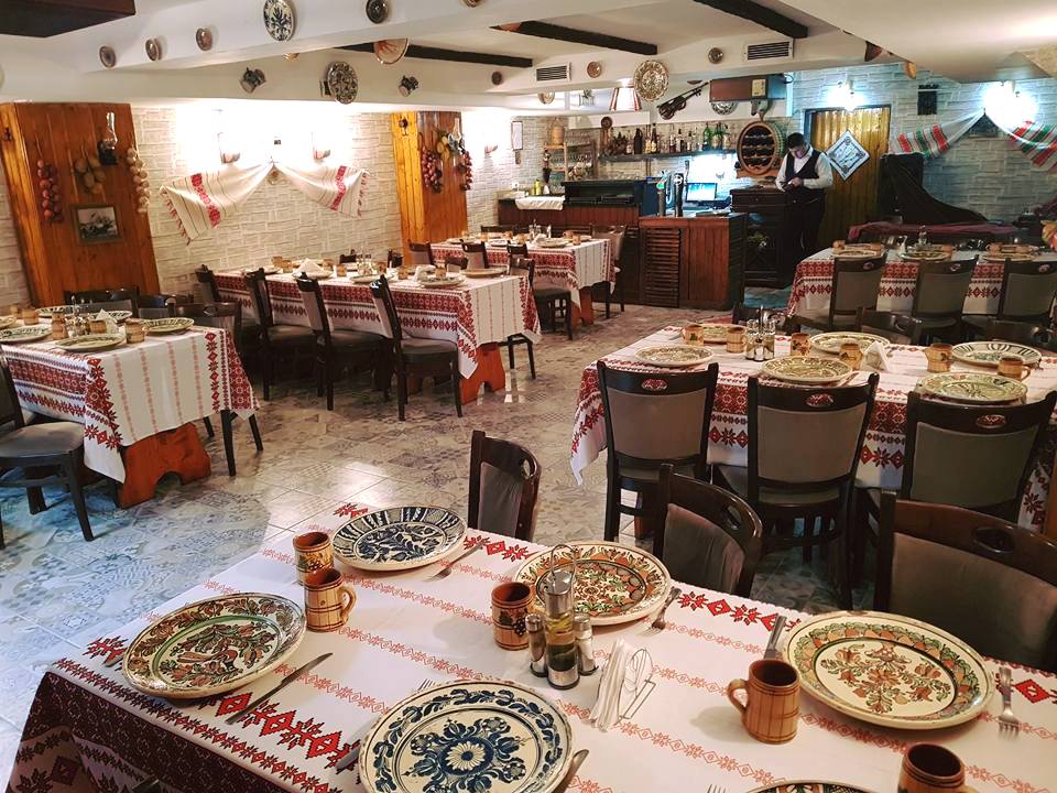 9 restaurante cu specific românesc, la care să iei masa în București