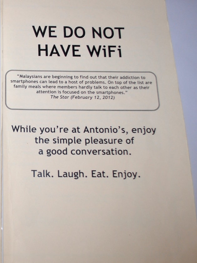 Restaurantele si cafenelele incep sa interzica laptopurile si Wi-Fi-ul