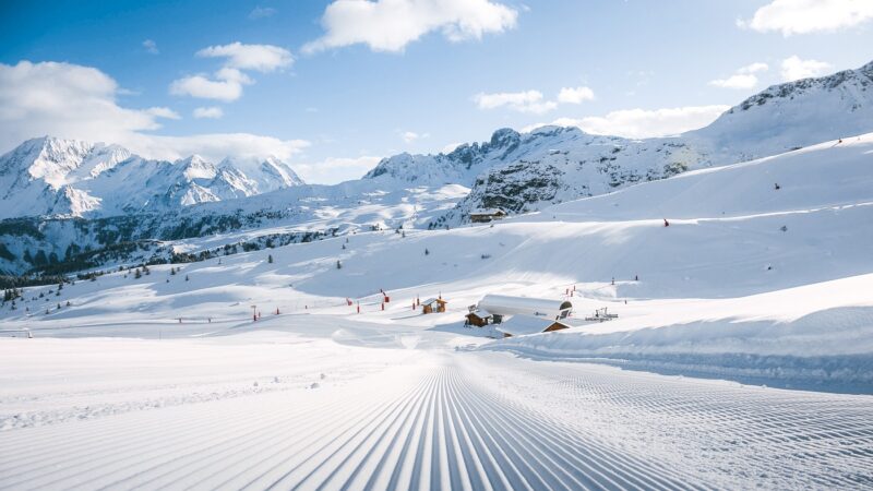 Top 3 stațiuni unde să mergi la schi în Franța